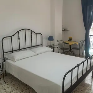 Alvarez De Toledo Bed and breakfast Nápoles